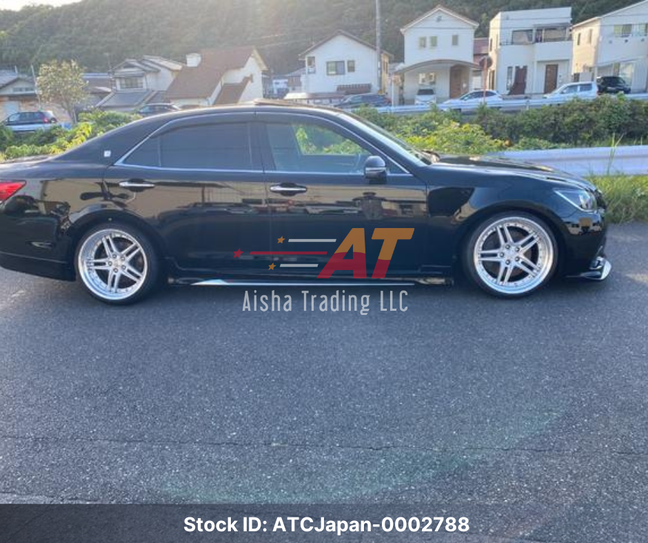 2016 Toyota Crown